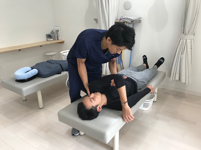 奥谷整骨院　施術2